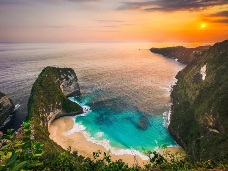 Sunset on West Nusa Penida